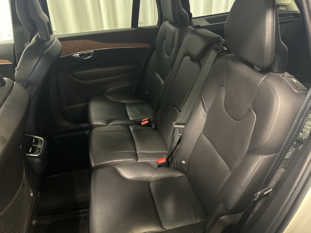 used 2022 Volvo XC90 car, priced at $29,390