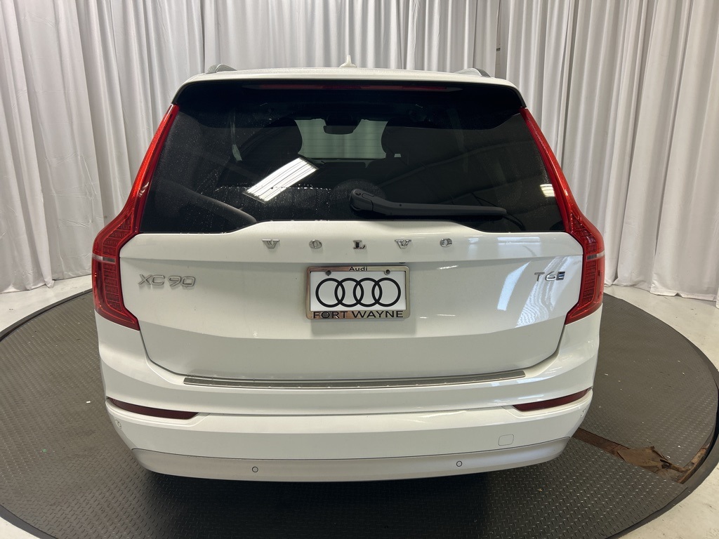used 2022 Volvo XC90 car, priced at $29,390