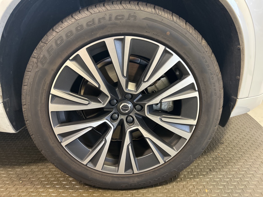 used 2022 Volvo XC90 car, priced at $29,390