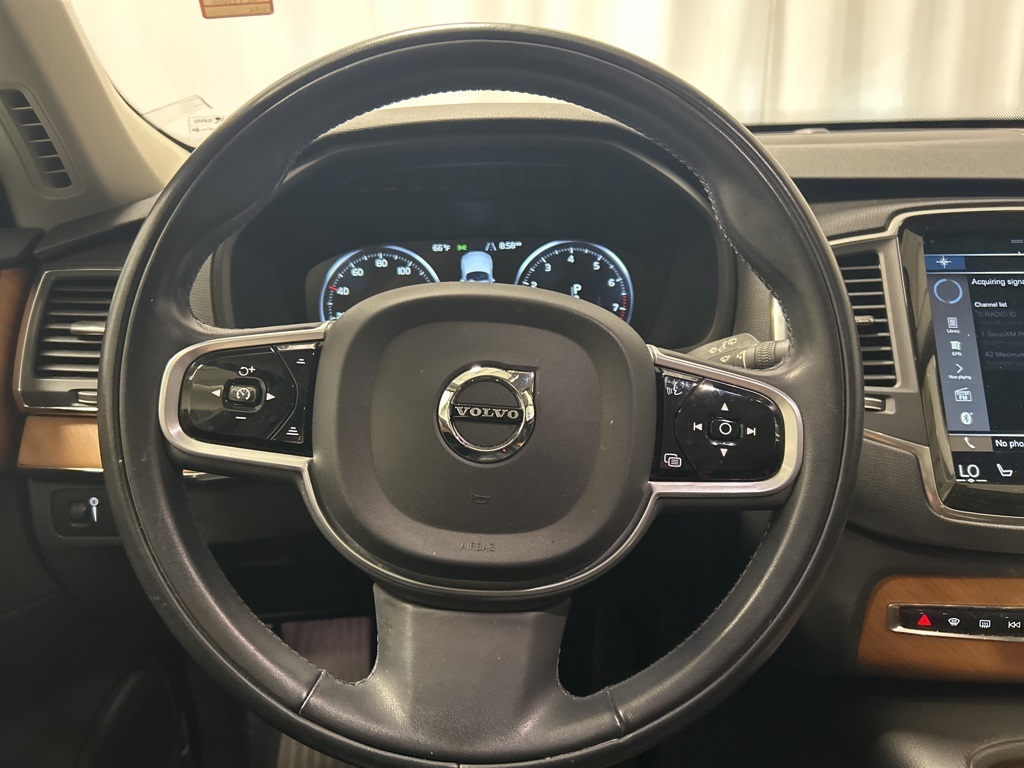 used 2022 Volvo XC90 car, priced at $29,390