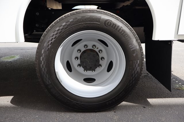 new 2025 Ford F-550SD car, priced at $81,860