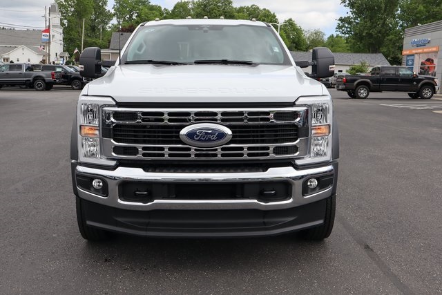 new 2025 Ford F-550SD car, priced at $81,860