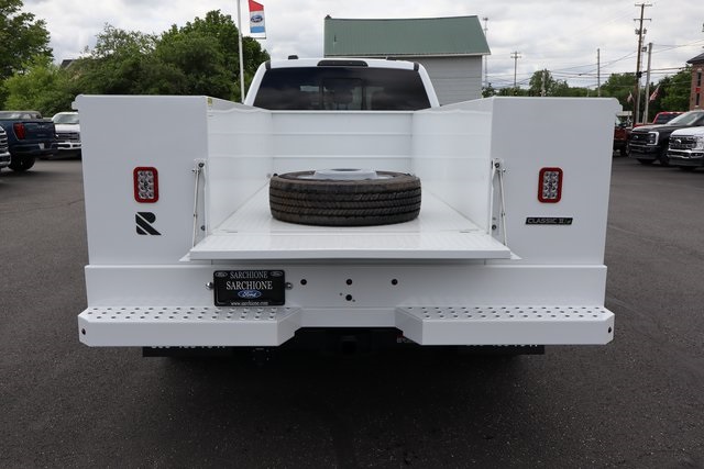 new 2025 Ford F-550SD car, priced at $81,860