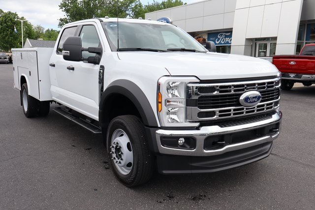 new 2025 Ford F-550SD car, priced at $81,860