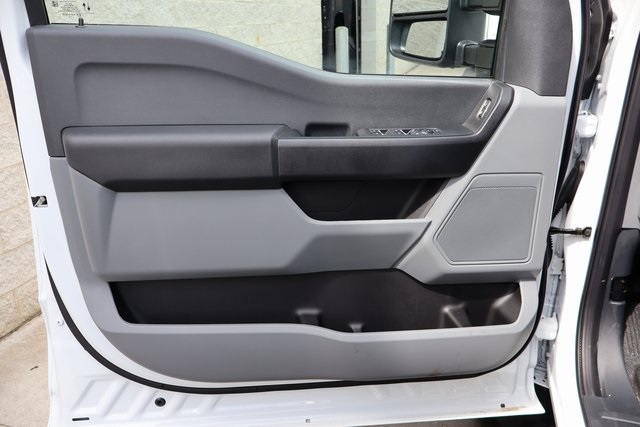 new 2025 Ford F-550SD car, priced at $81,860