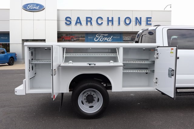 new 2025 Ford F-550SD car, priced at $81,860