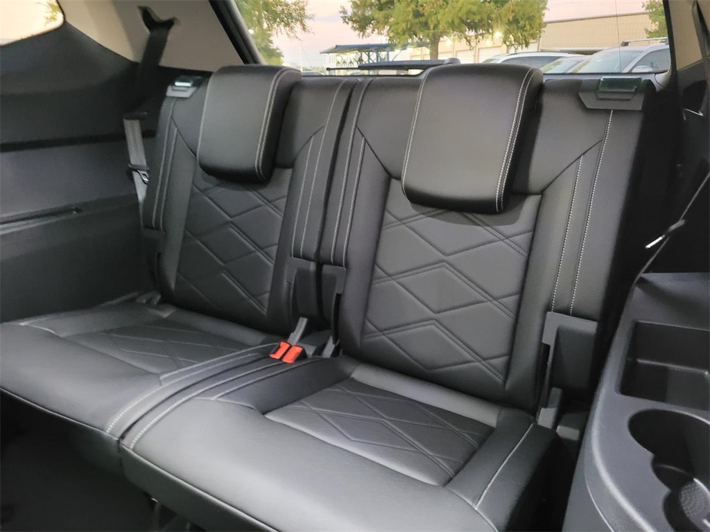 new 2026 Volkswagen Atlas car, priced at $43,610