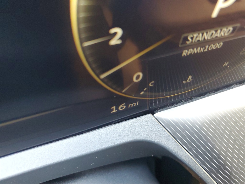 new 2025 INFINITI QX80 car, priced at $85,300