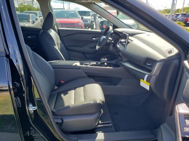 new 2026 Nissan Rogue car, priced at $33,914