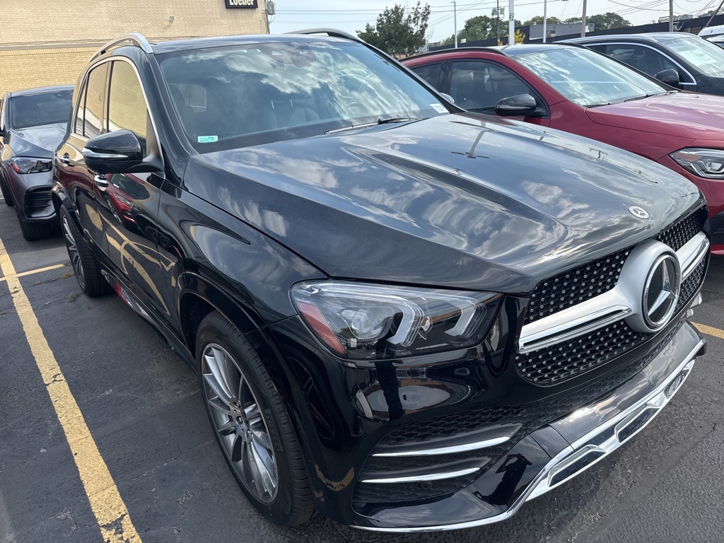 used 2022 Mercedes-Benz GLE car, priced at $47,688