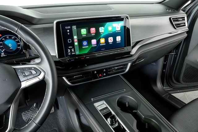 used 2025 Volkswagen Atlas Cross Sport car, priced at $32,900