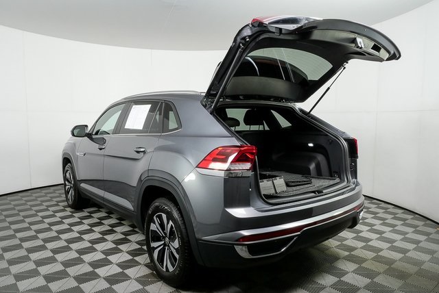 used 2025 Volkswagen Atlas Cross Sport car, priced at $32,900