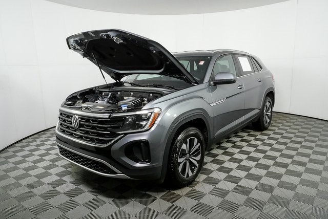 used 2025 Volkswagen Atlas Cross Sport car, priced at $32,900