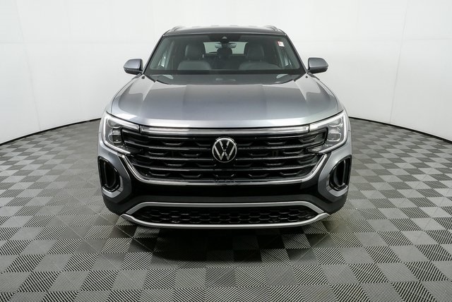 used 2025 Volkswagen Atlas Cross Sport car, priced at $32,900