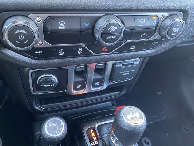 new 2025 Jeep Wrangler car, priced at $30,153