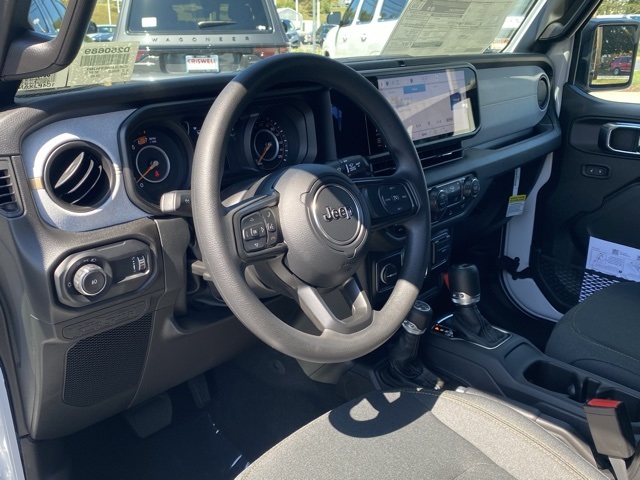 new 2025 Jeep Wrangler car, priced at $30,153