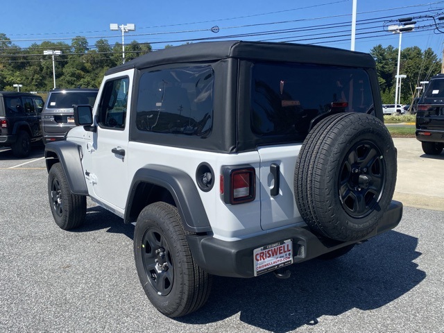 new 2025 Jeep Wrangler car, priced at $30,153