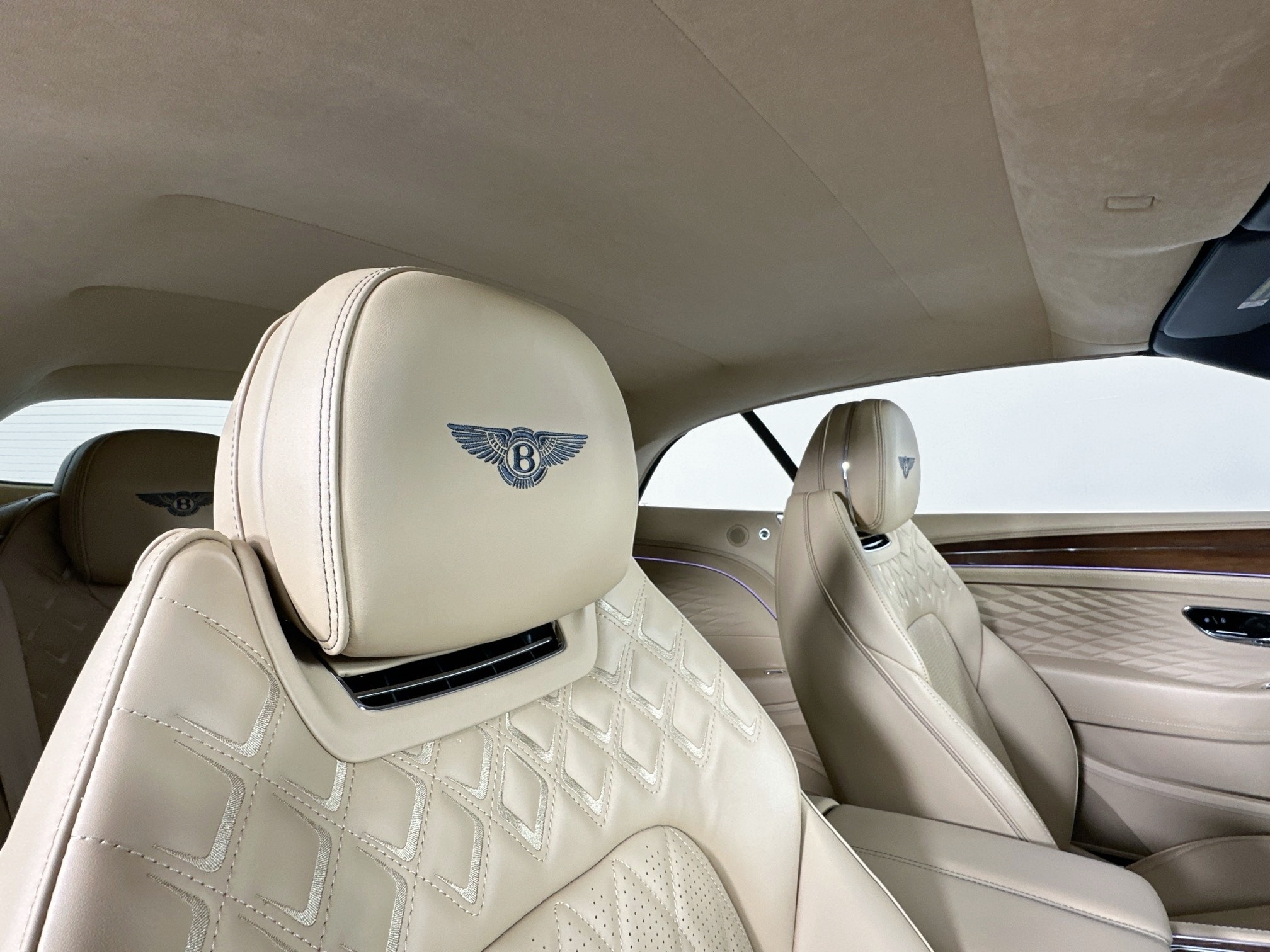 new 2026 Bentley Continental GTC car