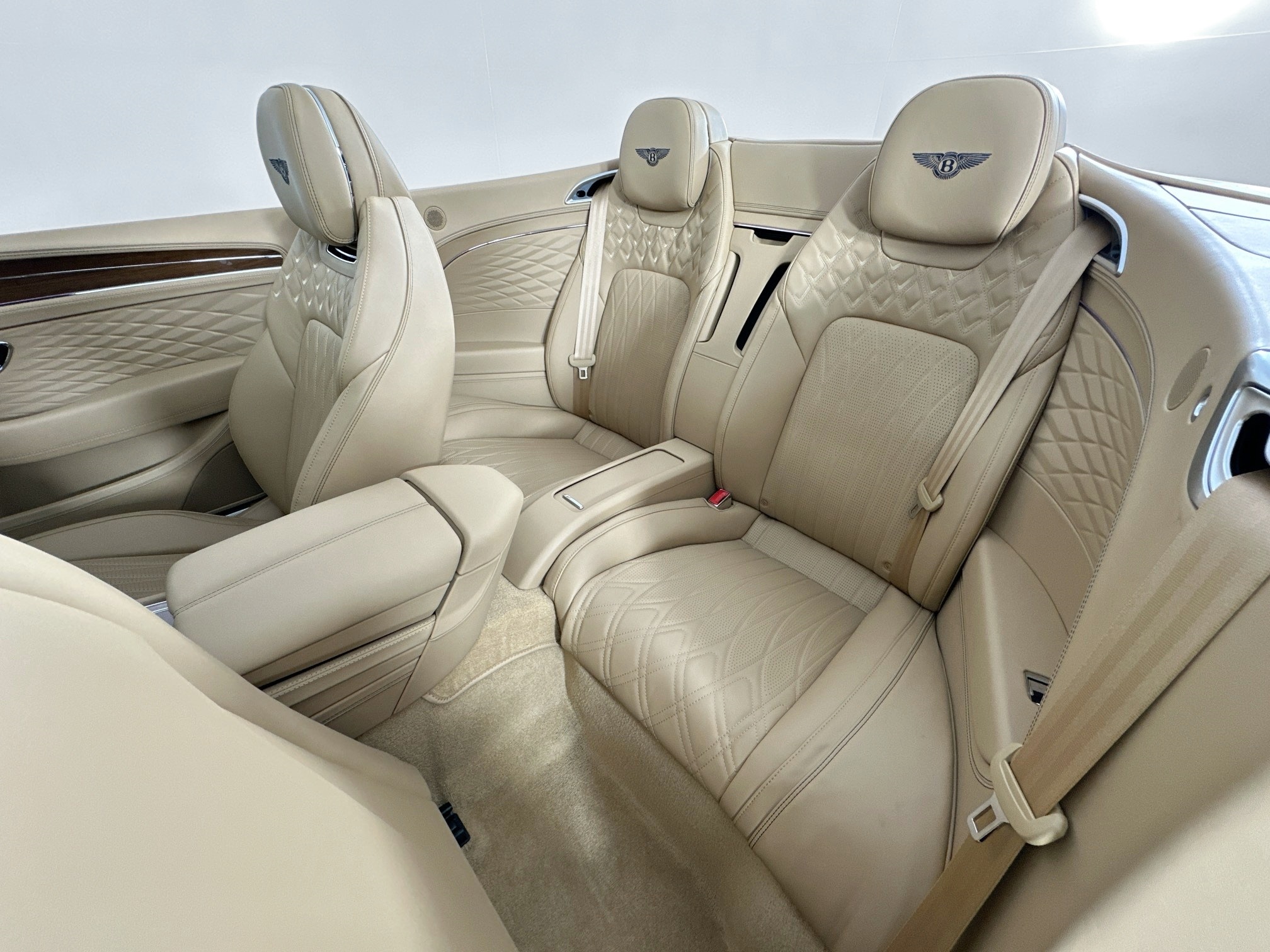 new 2026 Bentley Continental GTC car