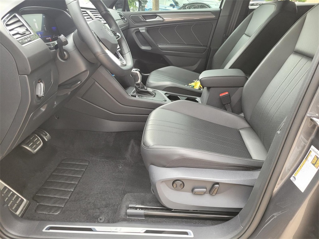 used 2024 Volkswagen Tiguan car, priced at $30,186