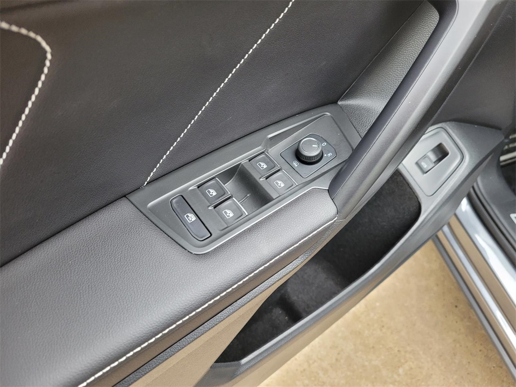 used 2024 Volkswagen Tiguan car, priced at $30,186