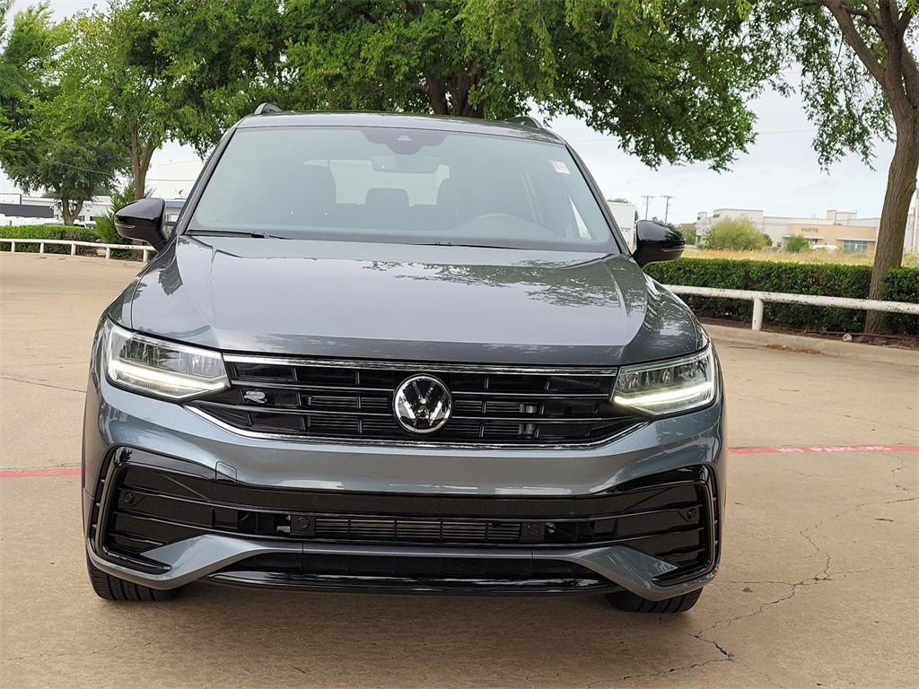 used 2024 Volkswagen Tiguan car, priced at $30,186
