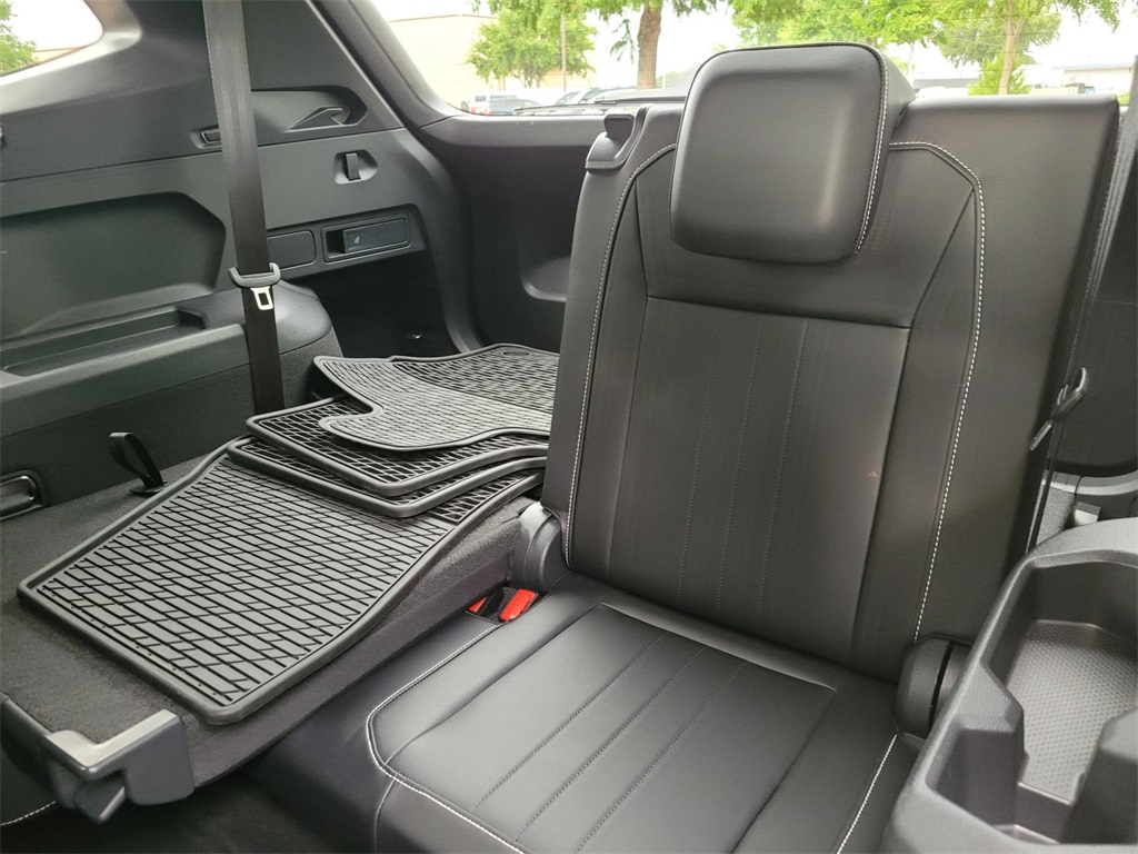 used 2024 Volkswagen Tiguan car, priced at $30,186