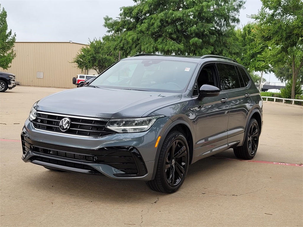 used 2024 Volkswagen Tiguan car, priced at $30,186