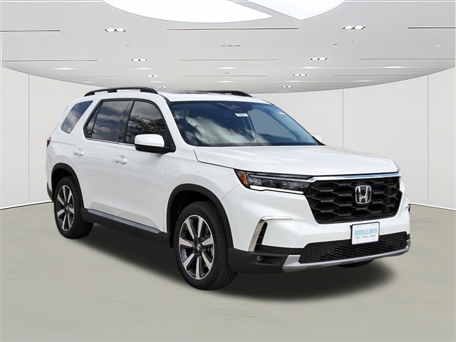 new 2025 Honda Pilot car, priced at $53,095
