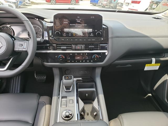 new 2025 Nissan Pathfinder car, priced at $46,697