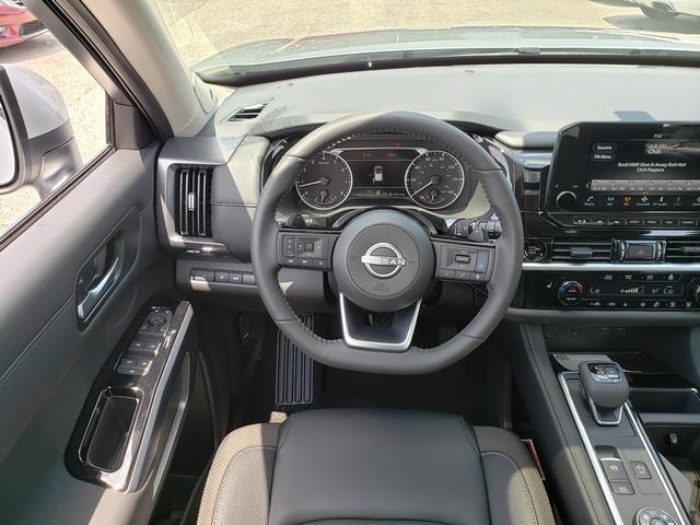 new 2025 Nissan Pathfinder car, priced at $46,697