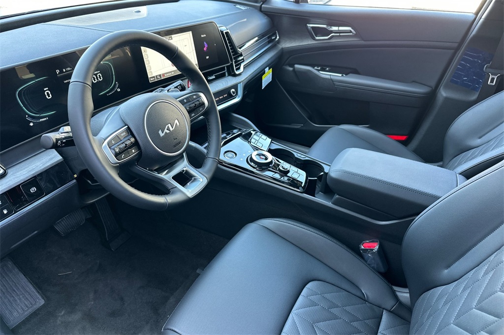 new 2025 Kia Sportage Plug-In Hybrid car, priced at $42,075