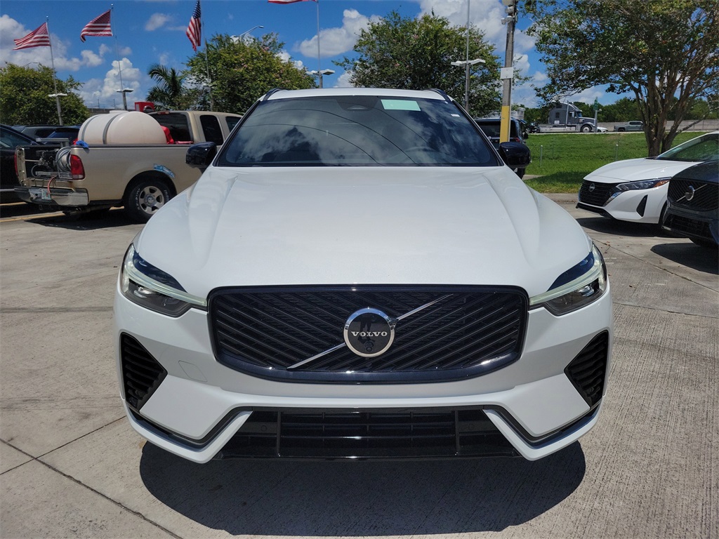 new 2026 Volvo XC60 Plug-In Hybrid car, priced at $65,535
