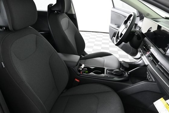new 2025 Kia K4 car, priced at $25,824