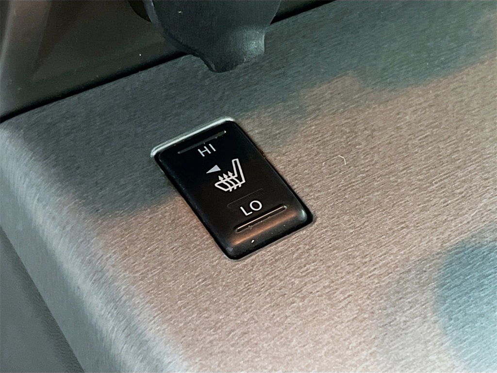 used 2007 Nissan Titan car, priced at $9,917