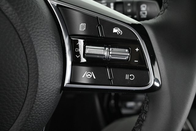 new 2025 Kia Seltos car, priced at $26,009