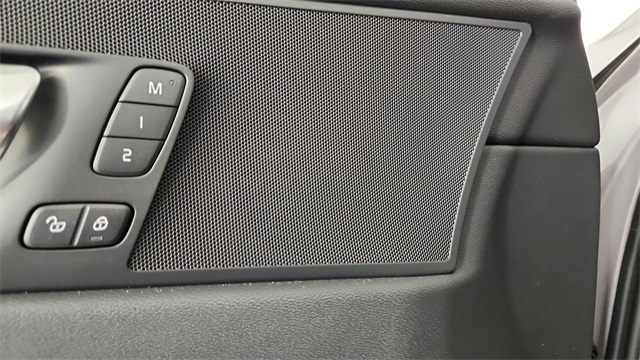 new 2026 Volvo XC60 car, priced at $58,015