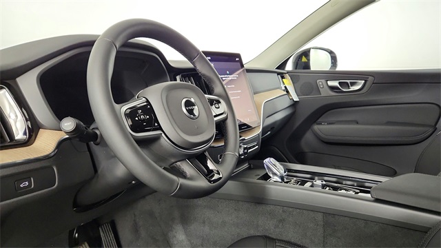 new 2026 Volvo XC60 car, priced at $58,015