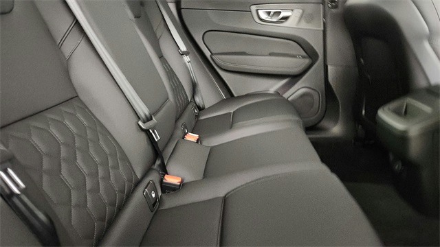 new 2026 Volvo XC60 car, priced at $58,015