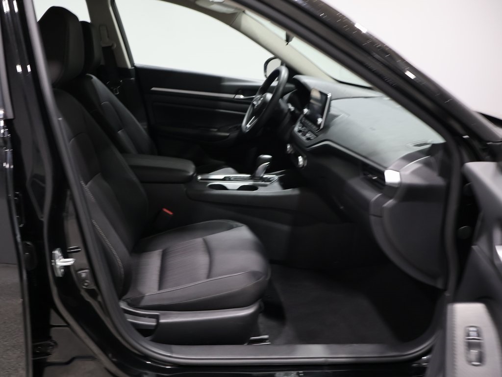 used 2022 Nissan Altima car, priced at $17,500