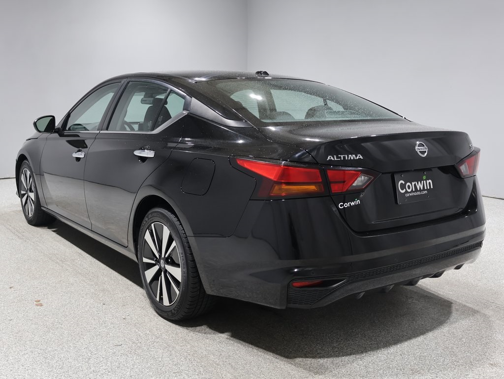 used 2022 Nissan Altima car, priced at $17,500