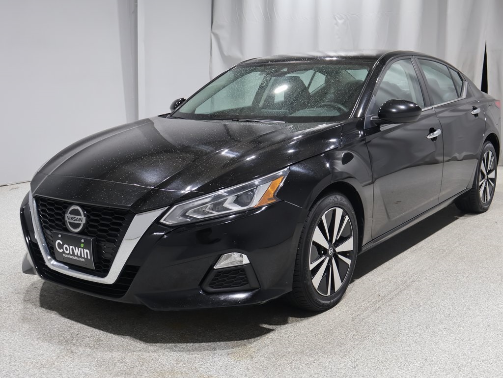 used 2022 Nissan Altima car, priced at $17,500