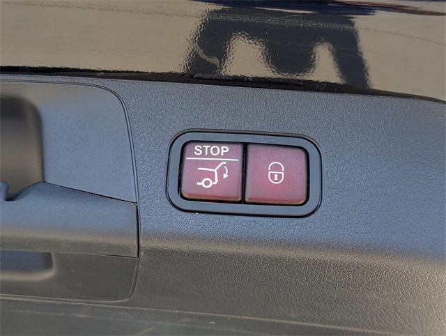 used 2025 Mercedes-Benz GLB car, priced at $51,924