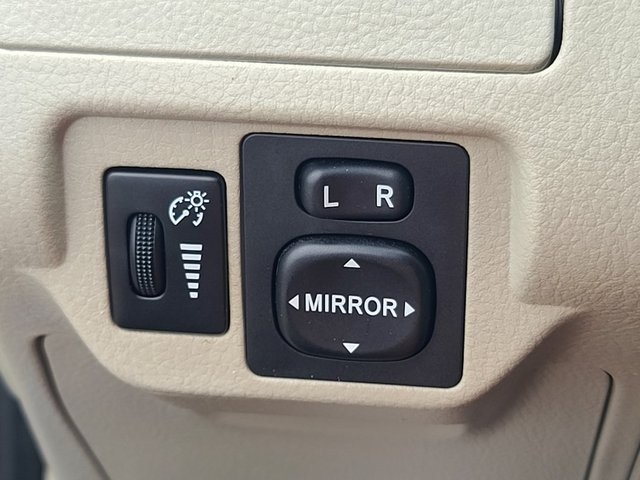 used 2007 Toyota Yaris car, priced at $5,500