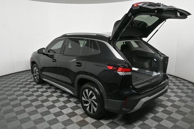 new 2025 Volkswagen Tiguan car, priced at $32,674