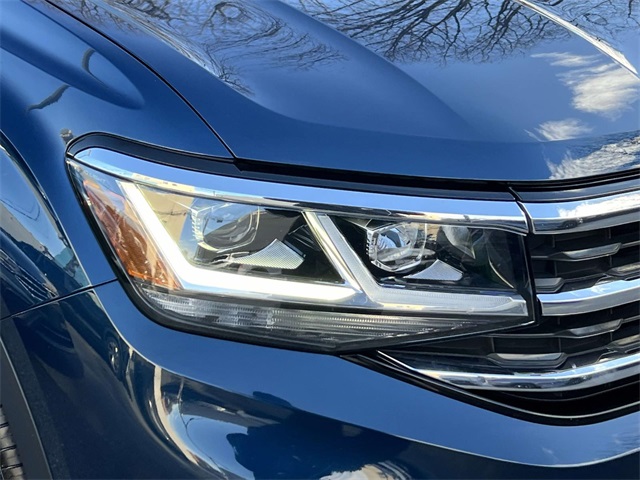 used 2022 Volkswagen Atlas Cross Sport car, priced at $27,305