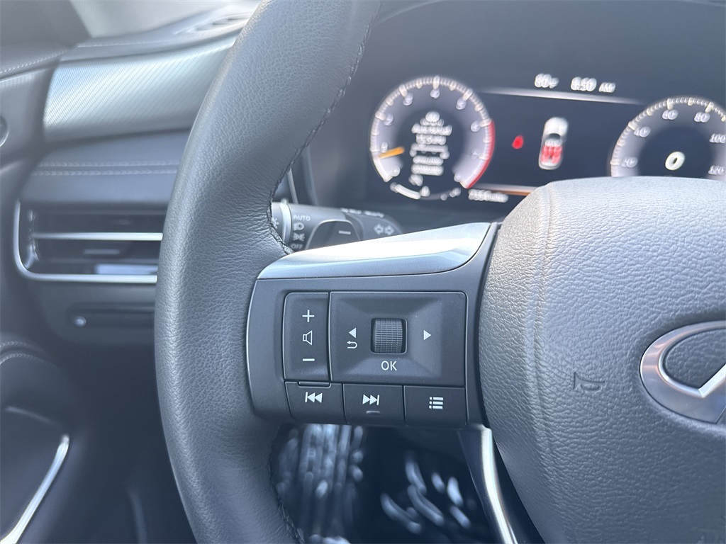used 2025 INFINITI QX60 car, priced at $43,998
