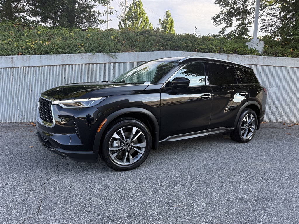 used 2025 INFINITI QX60 car, priced at $43,998
