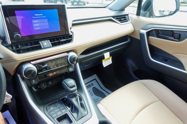 new 2025 Toyota RAV4 car