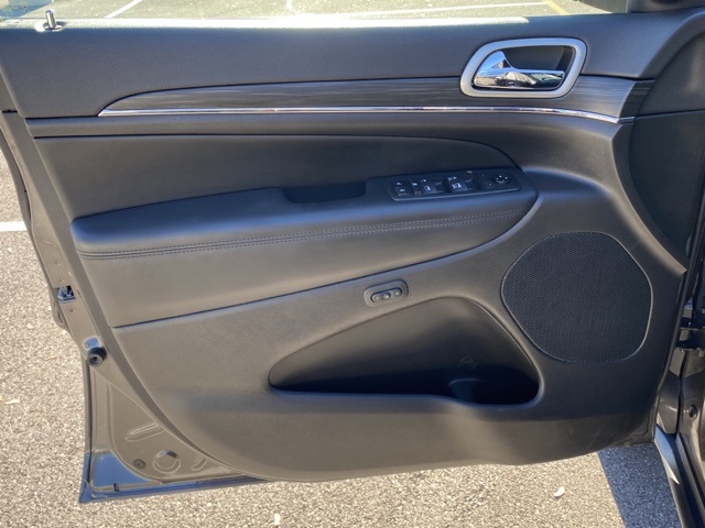 used 2021 Jeep Grand Cherokee car, priced at $21,225